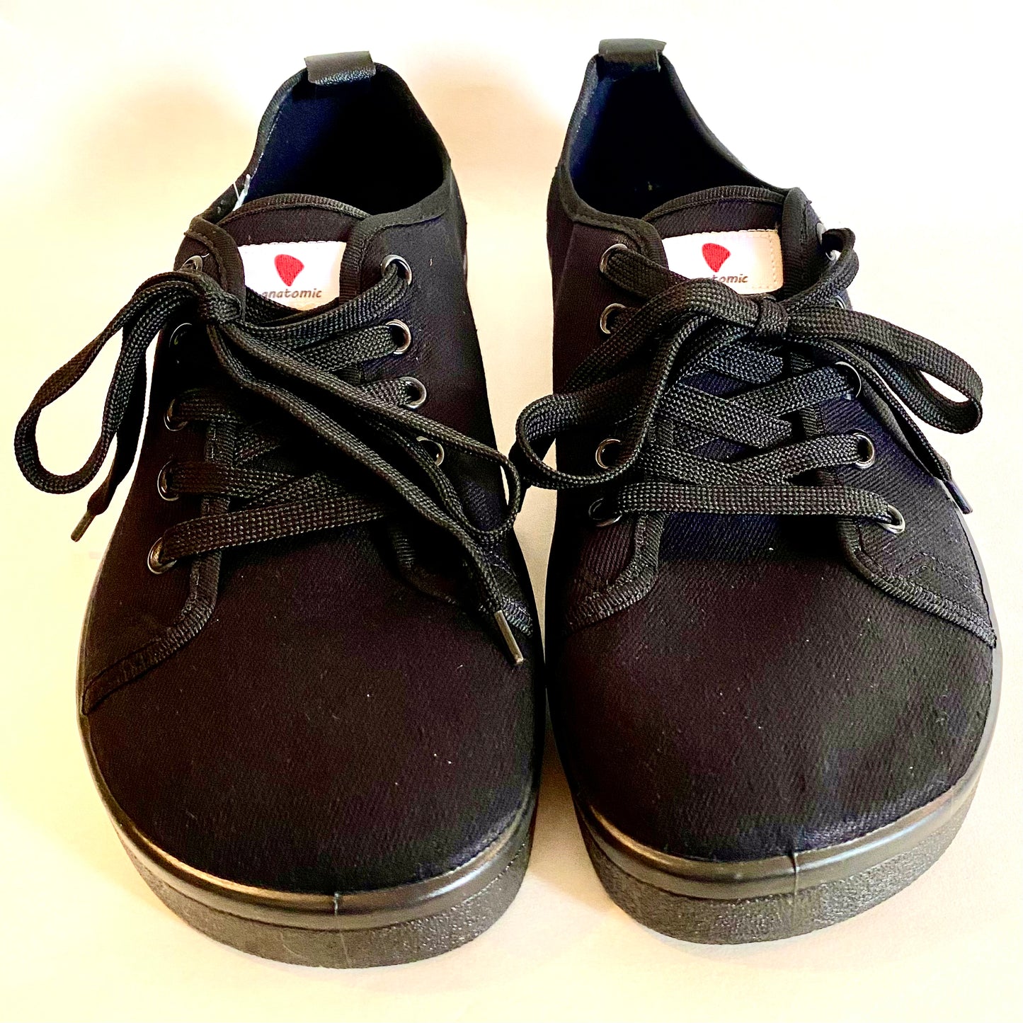 Anatomic Canvas Black/Black